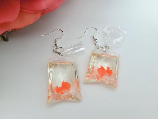 Goldfisch Ohrringe im Beutel